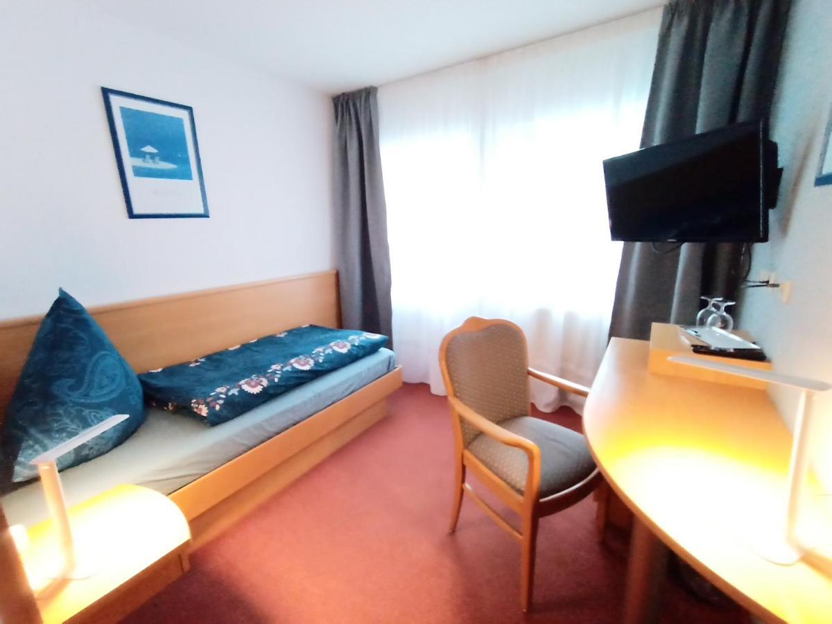 Bodensee Gaestehaus Tettnang Albergo Buitenkant foto