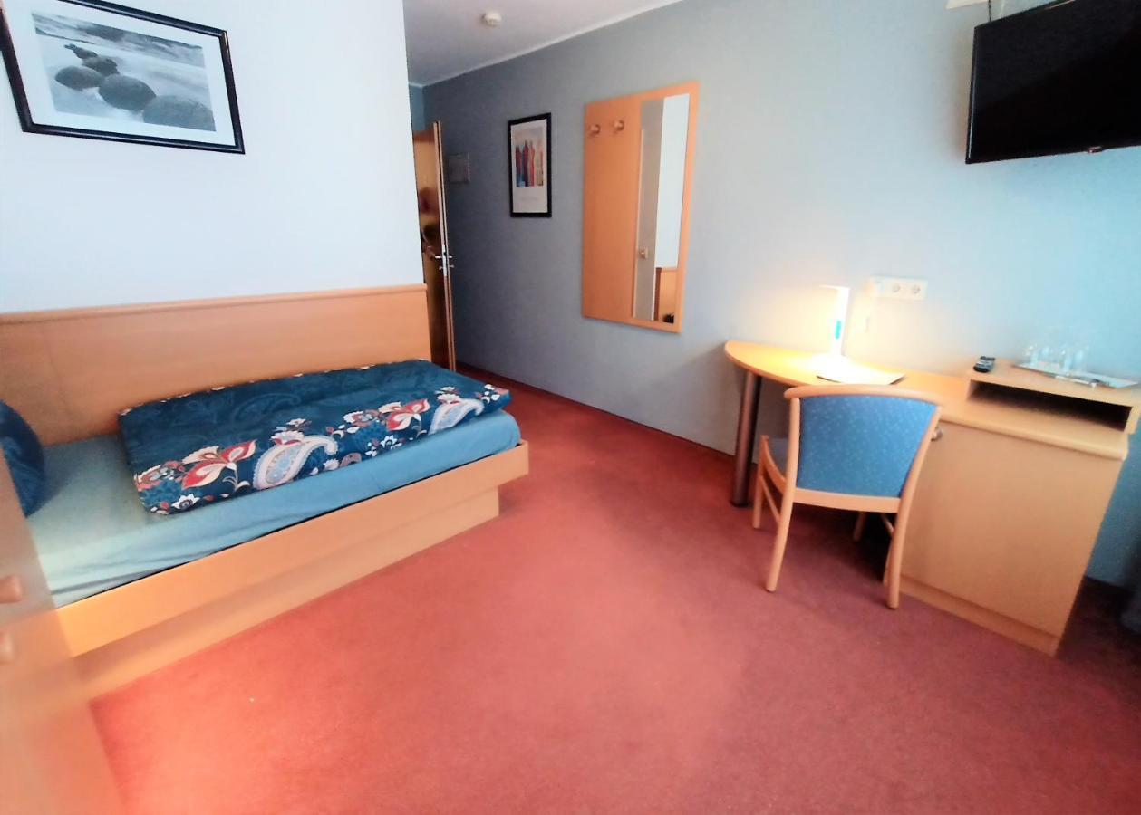 Bodensee Gaestehaus Tettnang Albergo Buitenkant foto