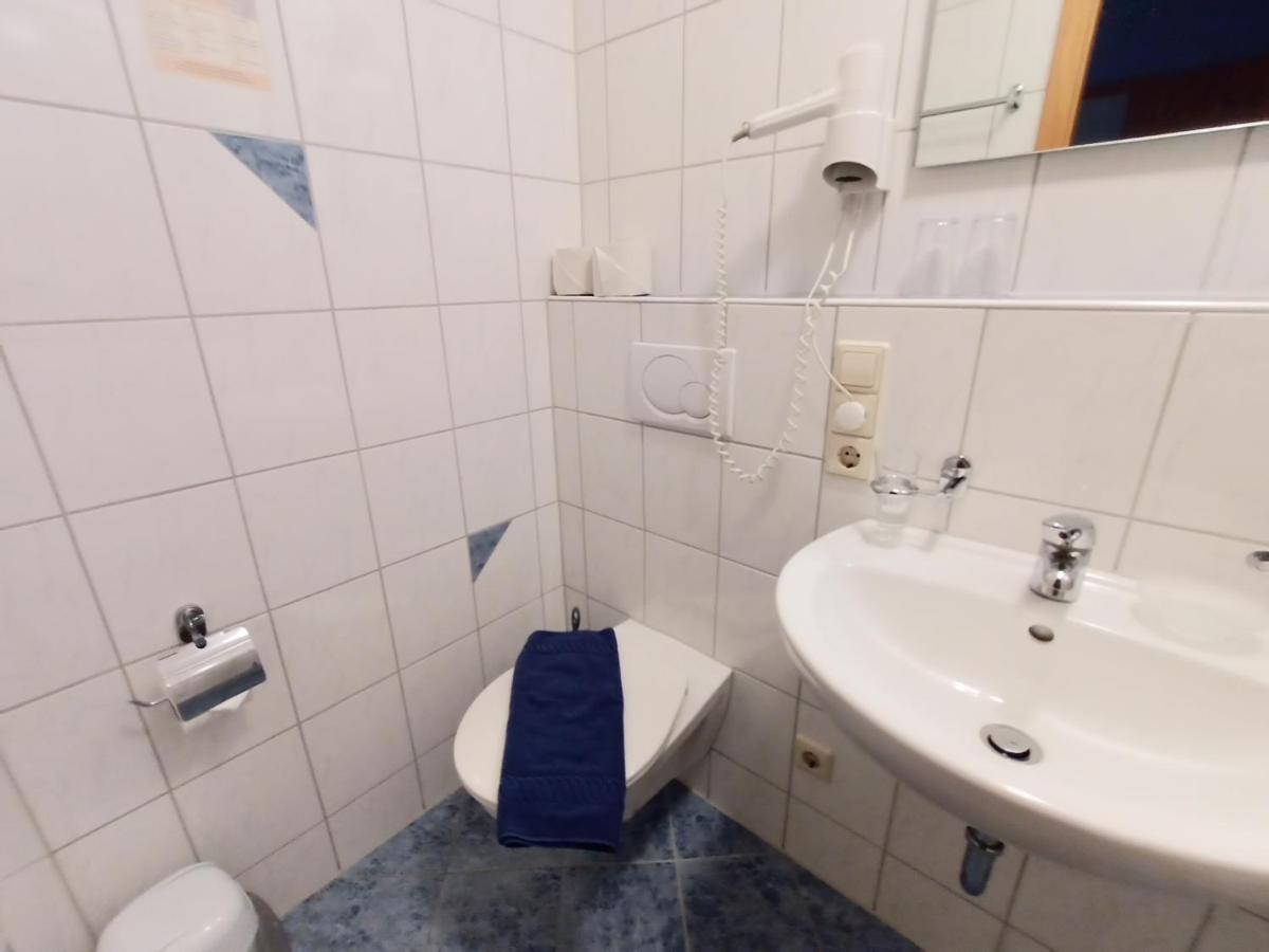 Bodensee Gaestehaus Tettnang Albergo Buitenkant foto