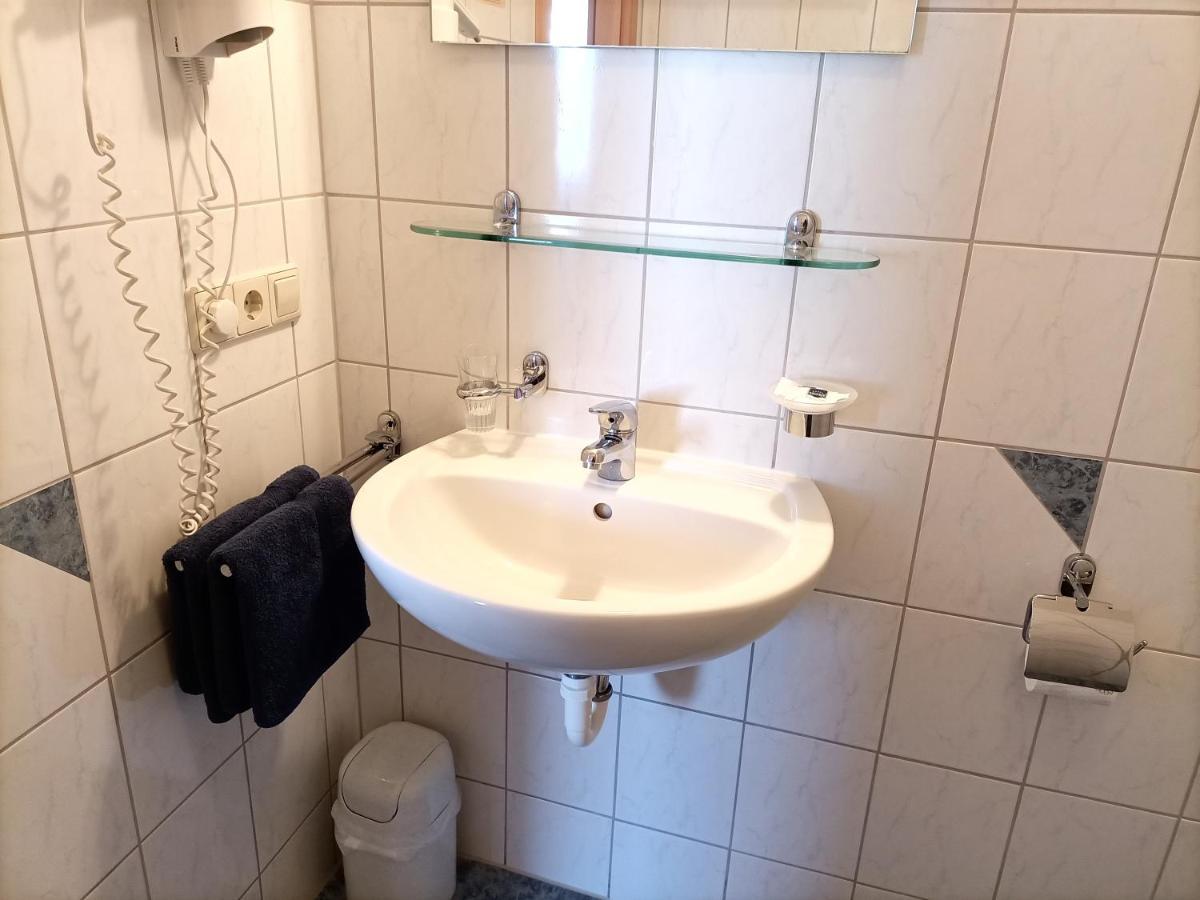 Bodensee Gaestehaus Tettnang Albergo Buitenkant foto